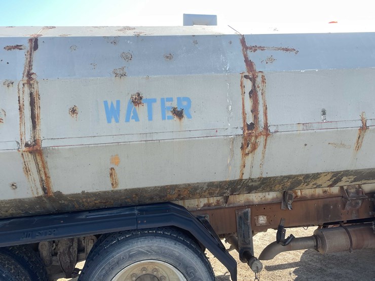 1987-ford-ltl9000-image-22