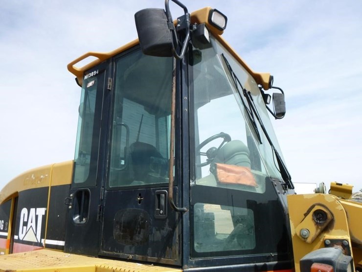 2004-caterpillar-924gz-image-27