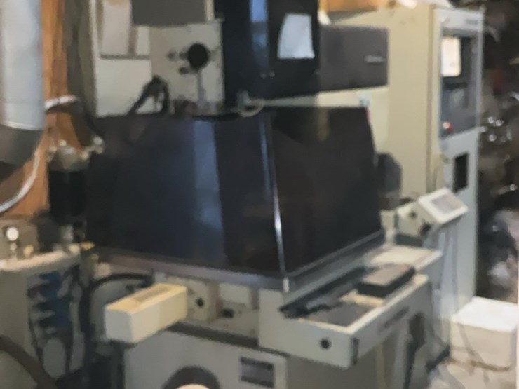 #215-•-mitsubishi-electrical-discharge-machine-image-2