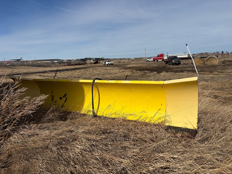 alpha-plow-12.0-snow-pusher-image-4