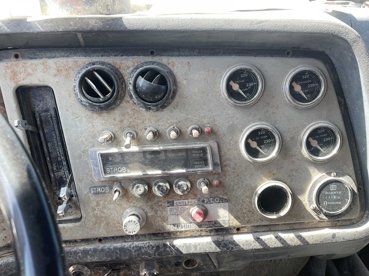 1987-ford-ltl9000-image-65