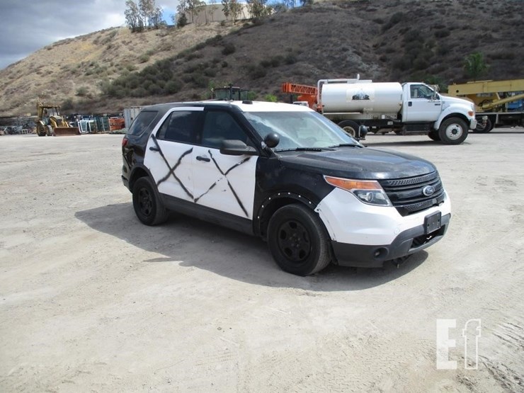 2014-ford-explorer-image-2