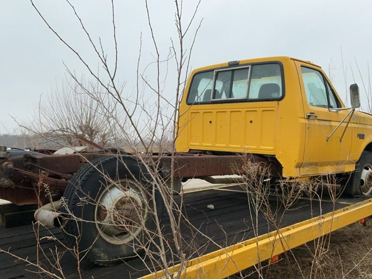 1993-ford-f350-xlt-image-5