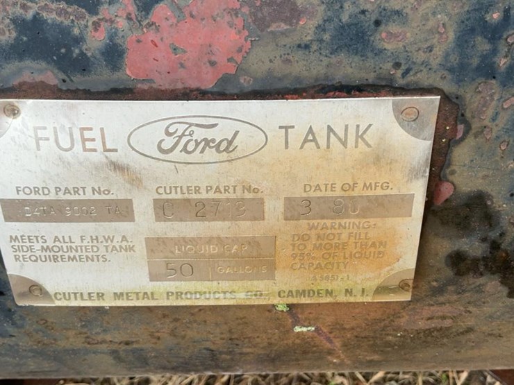 #301-•-1980-ford-k604-flatbed-truck-image-47