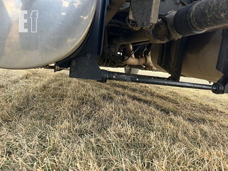 2025-kenworth-w900-image-54