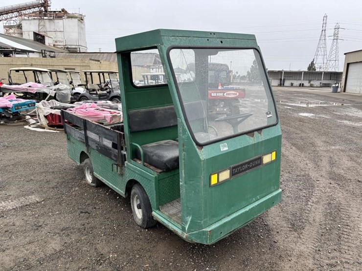 taylor-dunn-b2-48-image-2