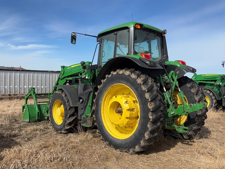 2019-john-deere-6175m-image-8