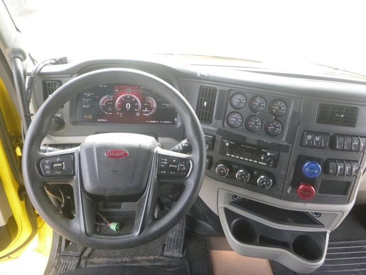 2024-peterbilt-579-image-20