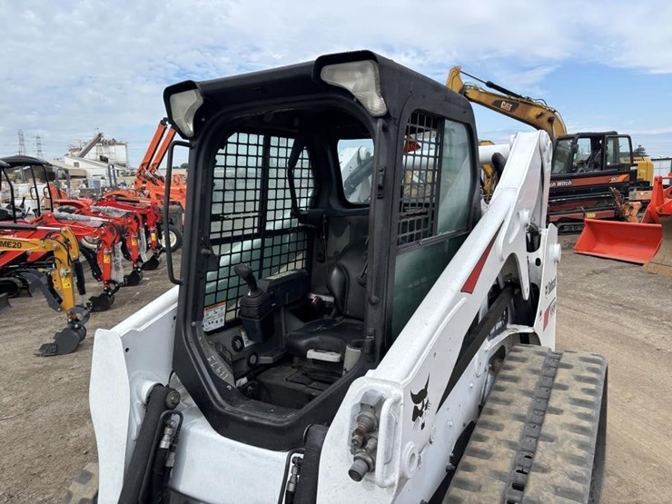 2019-bobcat-t650-image-21