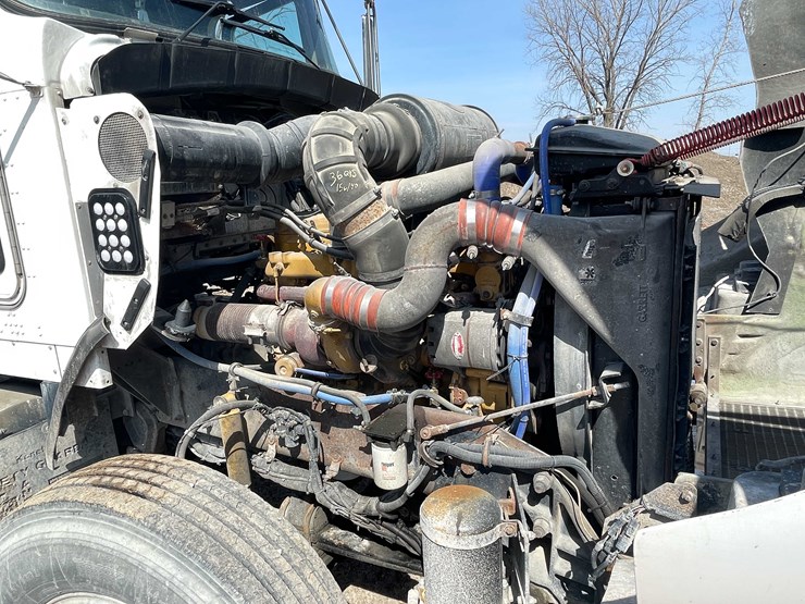 2004-kenworth-t800-image-107