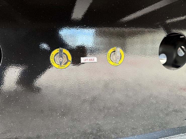 2014-transcraft-53'-x-102"-image-16