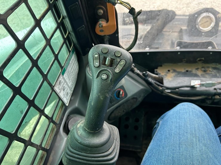 2018-bobcat-t770-image-25