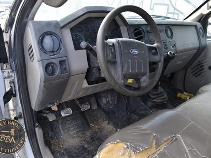2008-ford-f250-image-18