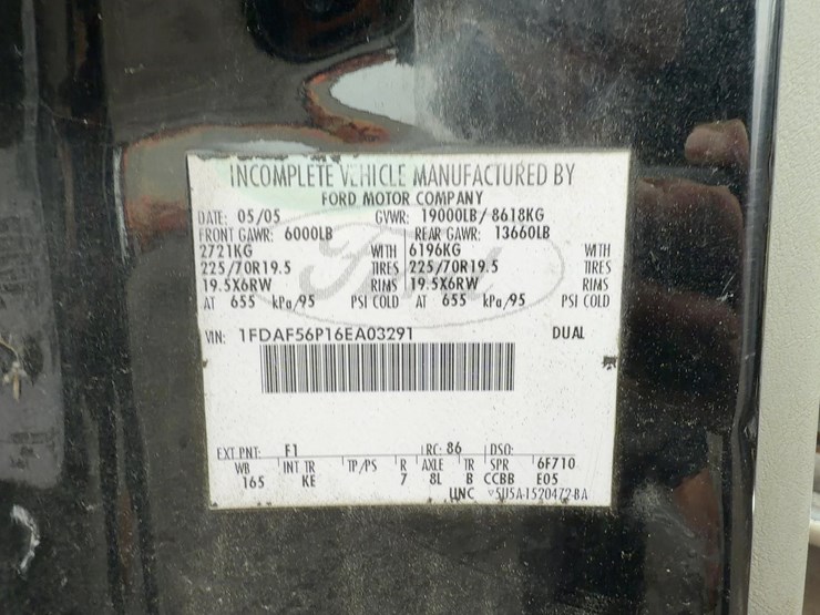 2006-ford-f550-xl-image-20