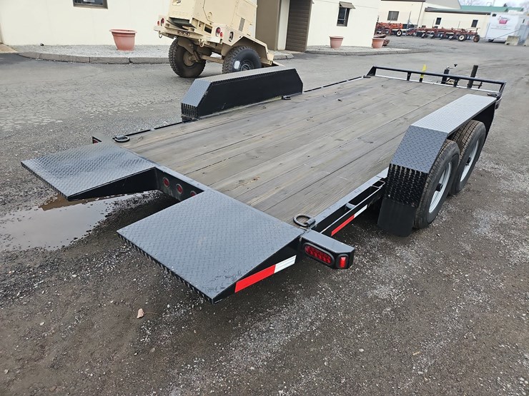 2020-pequea-18'-t/a-power-tilt-deck-trailer-image-5