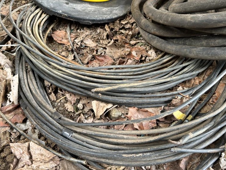 #249-•-hoses-and-cable-image-5