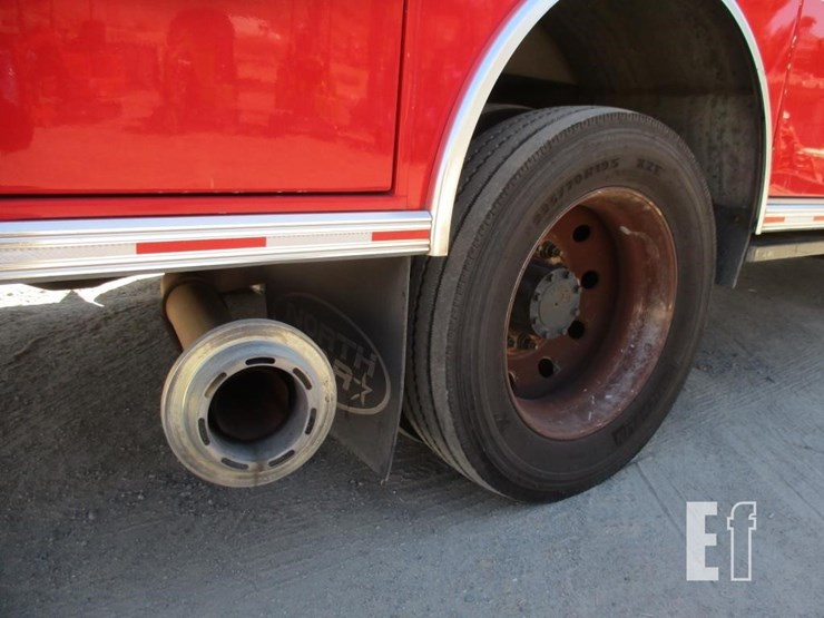 2011-dodge-3500-image-26