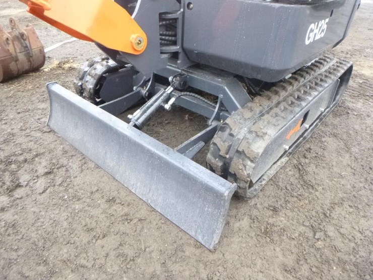 aboss-gh25-hydraulic-excavator-image-15