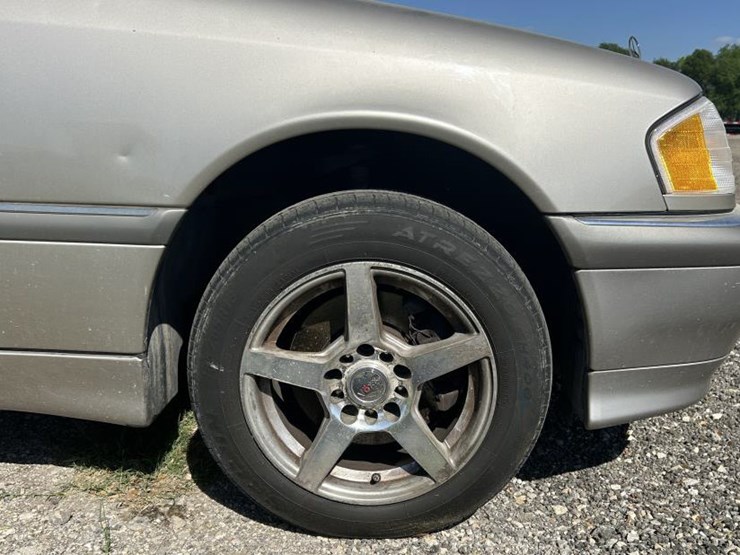 #123-•-1999-mercedes-benz-image-4