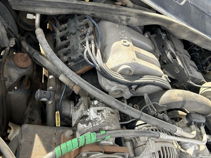 2001-dodge-ram-3500-image-27