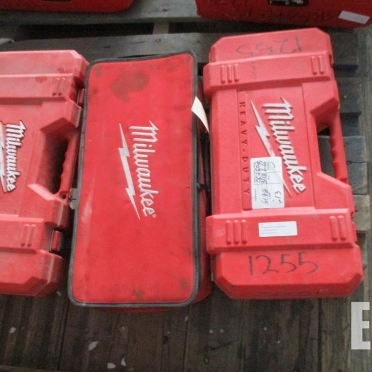 LOT OF VARIOUS MILWAUKEE HAND TOOLS