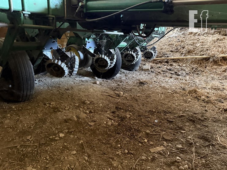 1993-john-deere-7200-image-12