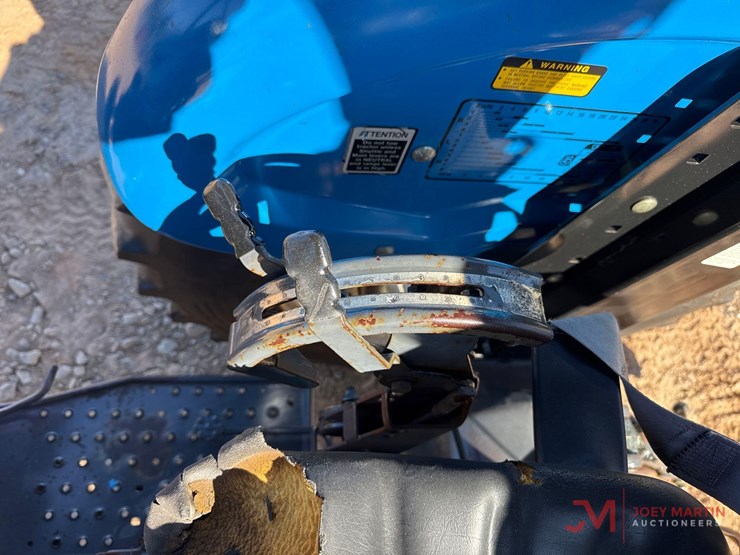 new-holland-3930-image-15