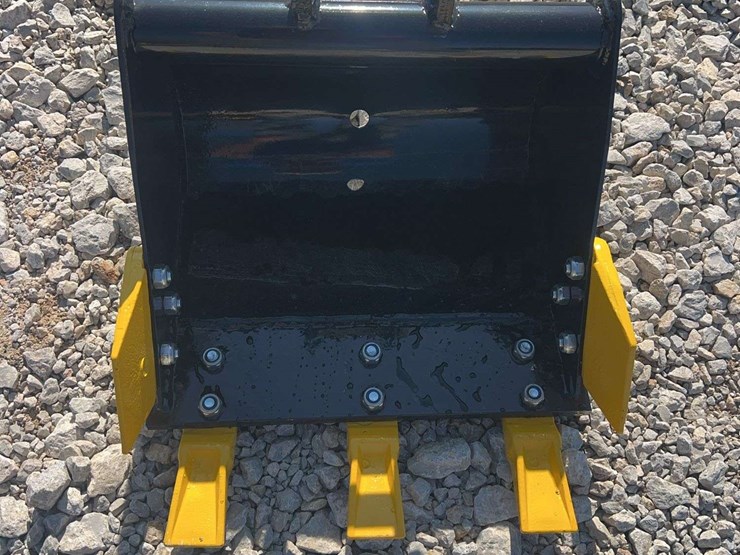 sdlanch-mini-excavator-bucket-image-1