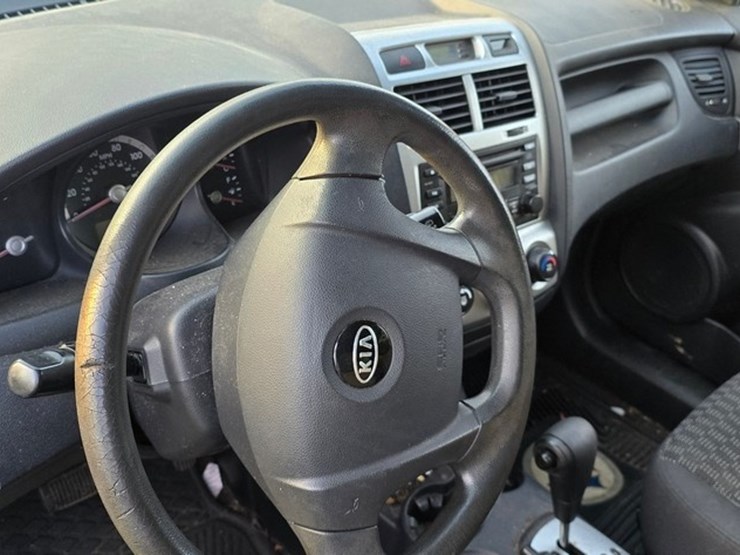 2006-kia-sportage-image-12