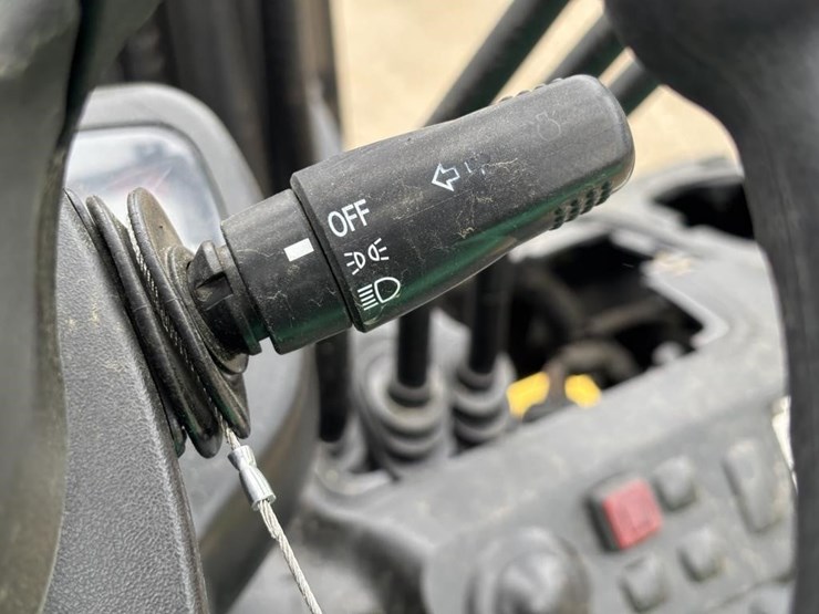 2006-komatsu-fg25sht-16-image-22