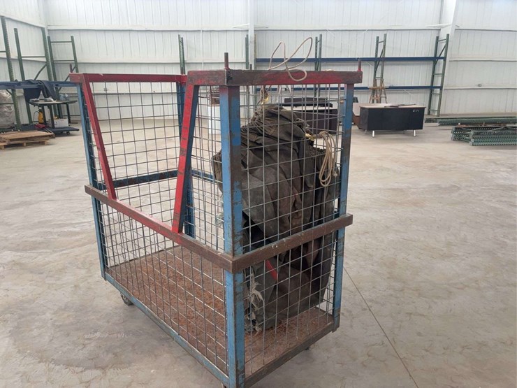 heavy-duty-metal-wire-storage-cage-on-casters-with-contents-image-4