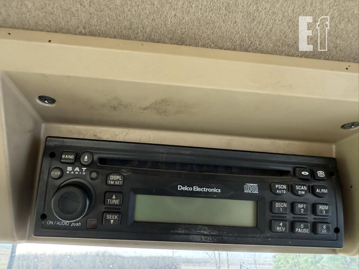 2005-john-deere-4920-image-76