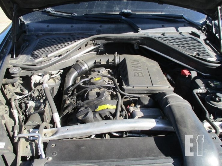 2011-bmw-x5-image-10