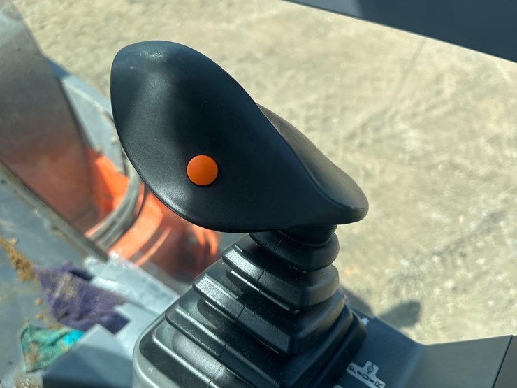 2018-hamm-h10i-image-15