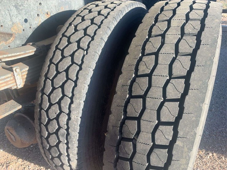 1999-international-4800-image-44