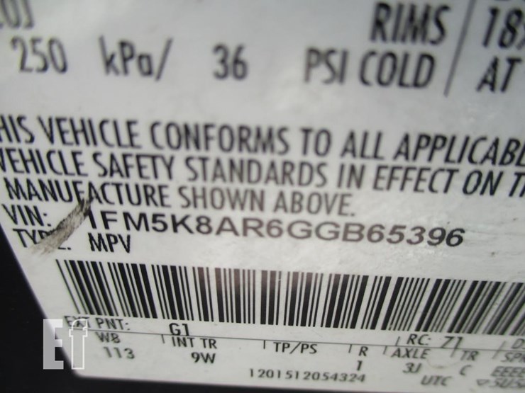 2016-ford-explorer-image-16