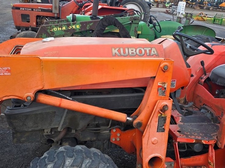 kubota-l4400-image-11