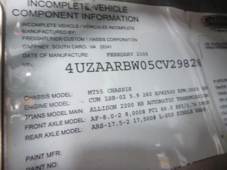 2005-freightliner-mt55-image-41