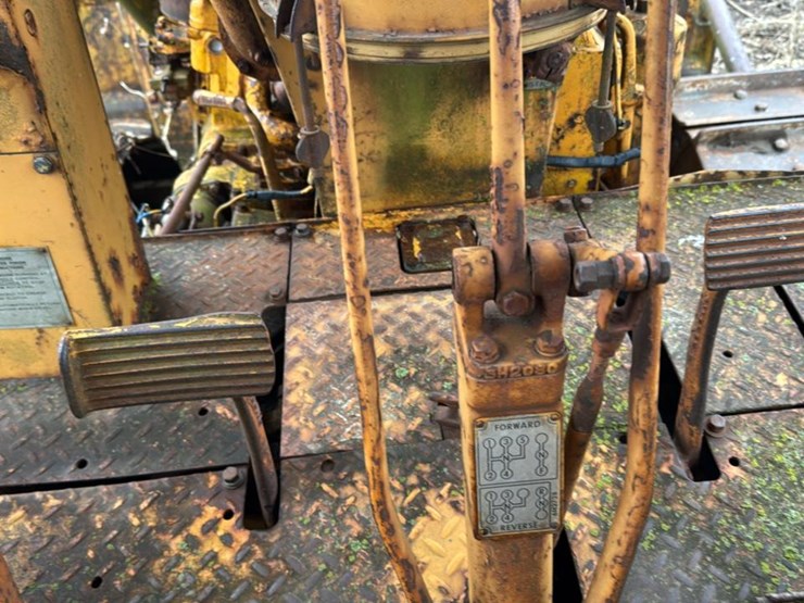 caterpillar-d7-image-34