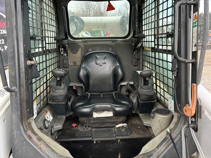 2020-bobcat-t770-image-20