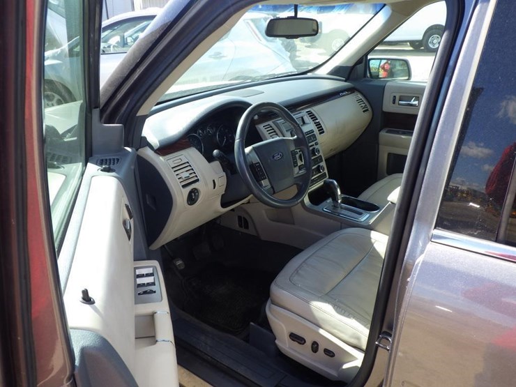 2009-ford-flex-image-5