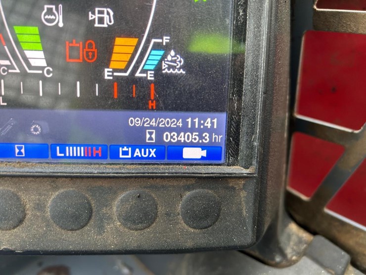 takeuchi-tl12-image-24