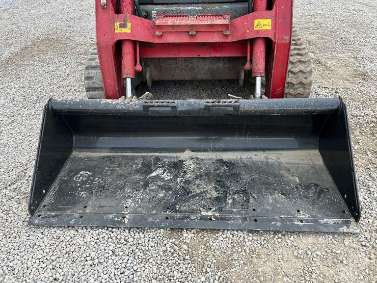 takeuchi-tl12-image-9