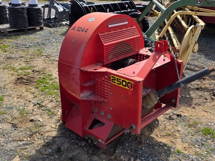 agri-metal-2500-3pt.-blower-image-1