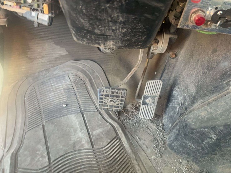 1999-international-4800-image-13