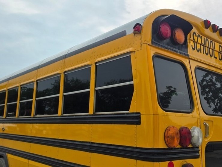 2008-caterpillar-c7-image-23