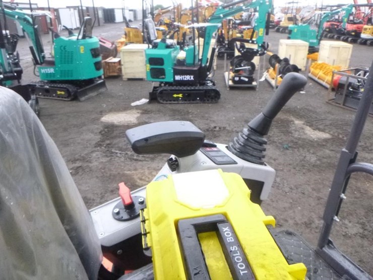 aboss-gh25-hydraulic-excavator-image-21