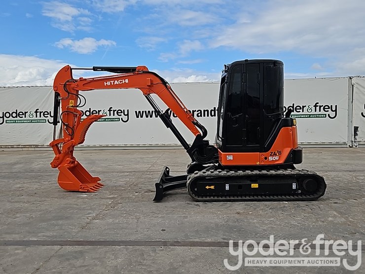 2011-hitachi-zx50u-3f-image-3