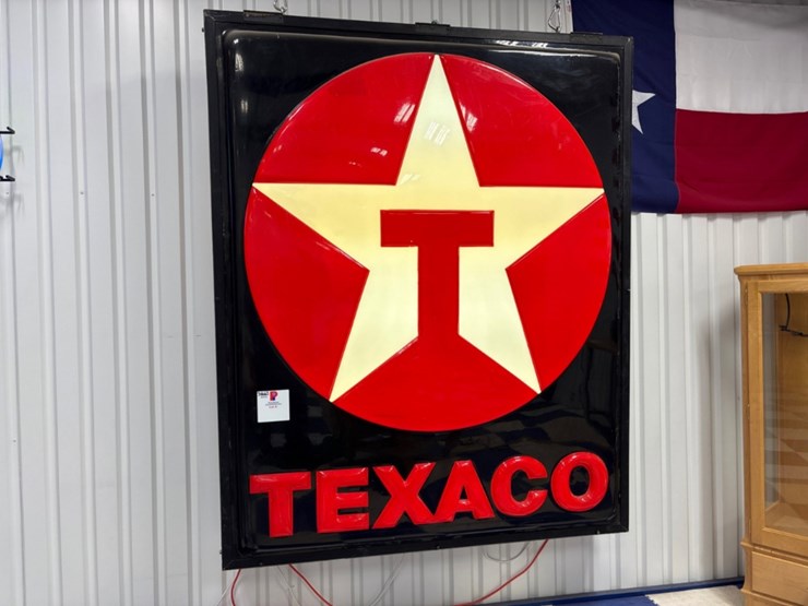 7.5h-x-6w-light-up-texaco-sign-image-1
