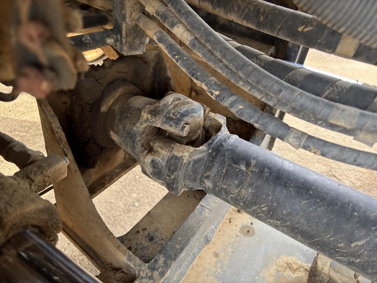 komatsu-wa380-8-image-24